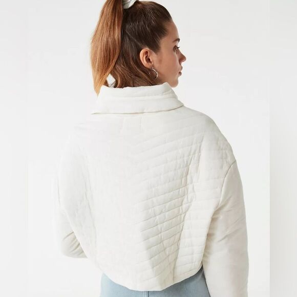 UO Quilted Canvas Cropped Jacket Cloud Puffy Comfy - Picture 6 of 7